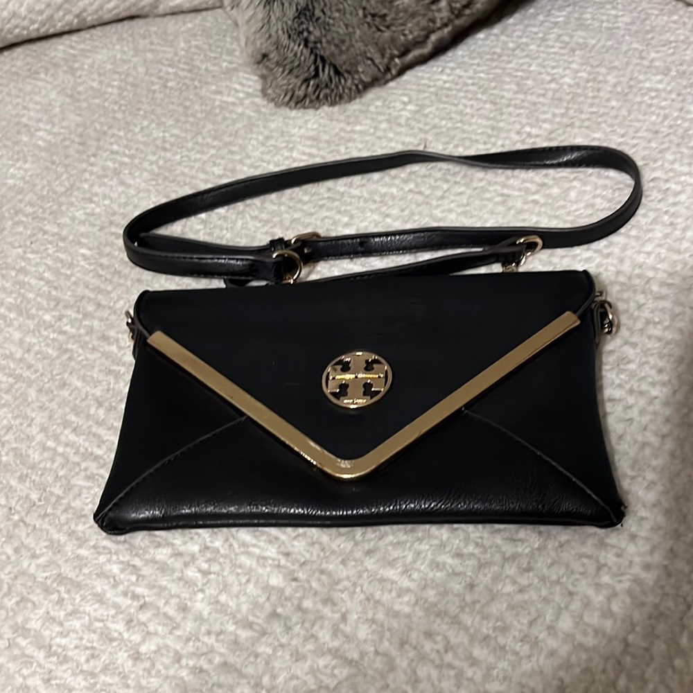Tory purse